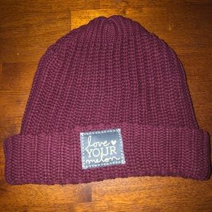 Love Your Melon burgundy knit beanie